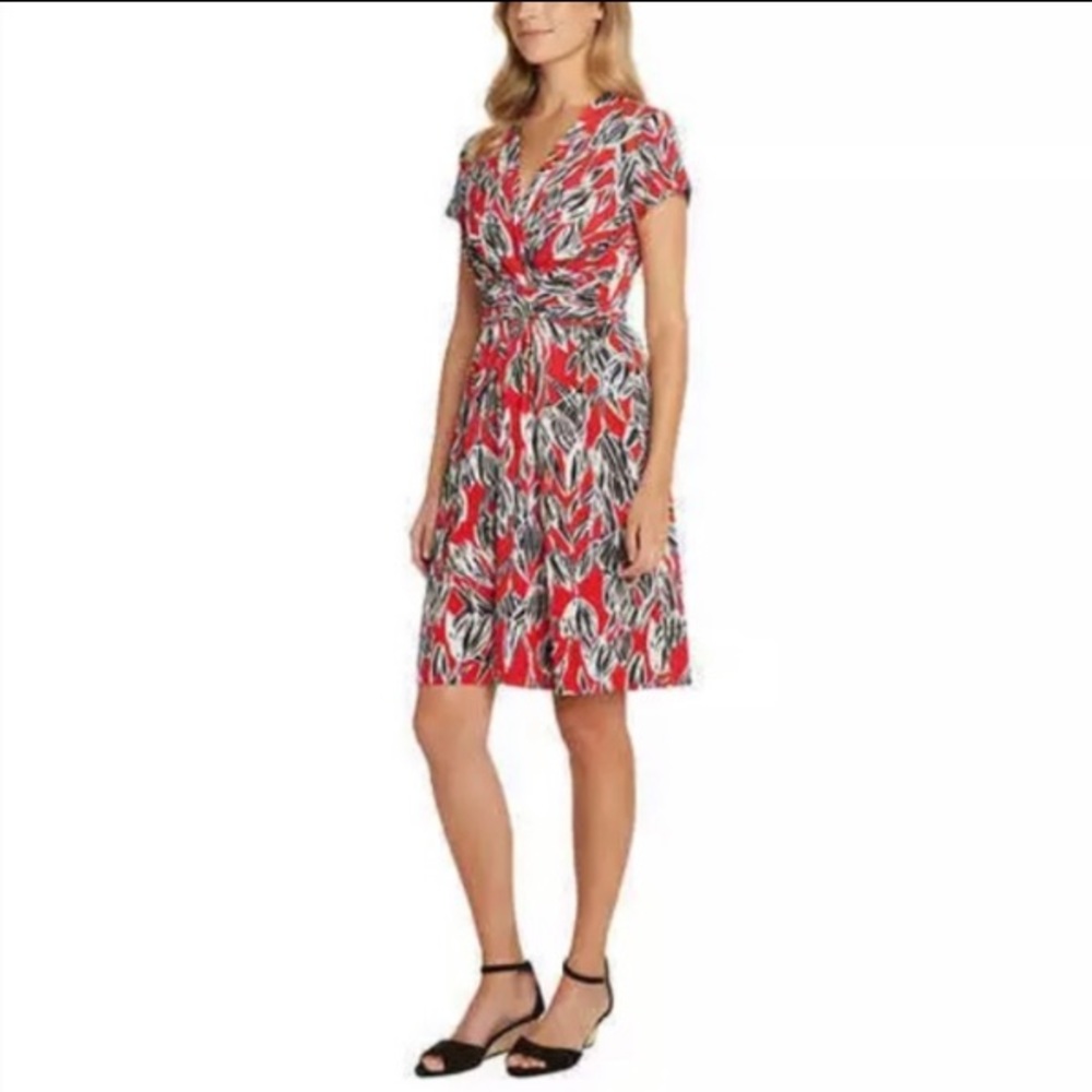 🌹MATTY M🌹FAUX WRAP FLORAL DRESS🌹